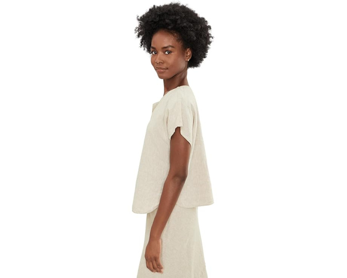 Футболка Rumba Linen Split Neck Tee из льна с вырезом NIC+ZOE