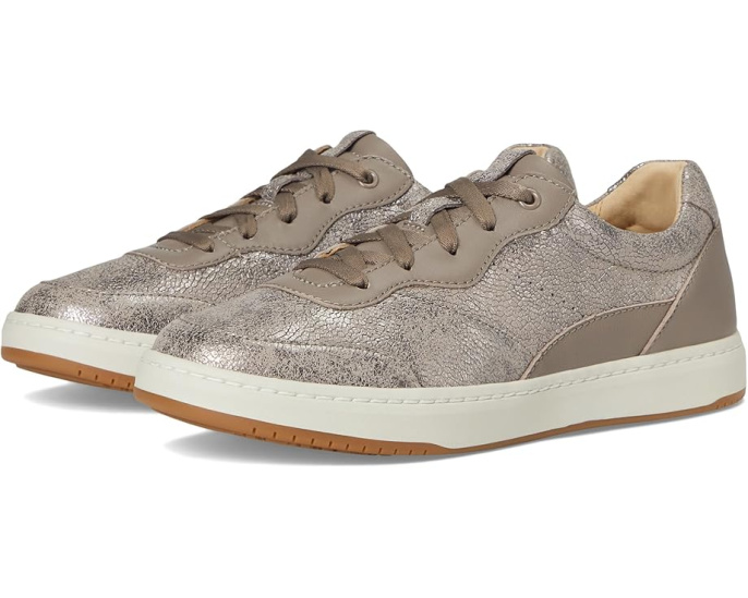 Кроссовки Josey от Dansko с круглым носком и стелькой для комфорта на весь день