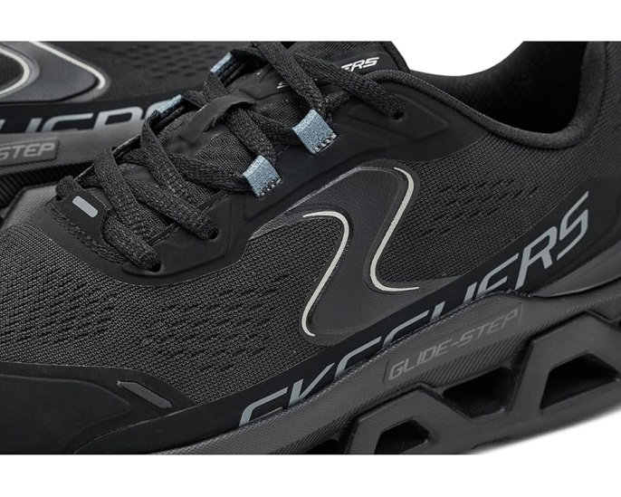Кроссовки SKECHERS Glide-step Altus с технологией Hands Free Slip-ins