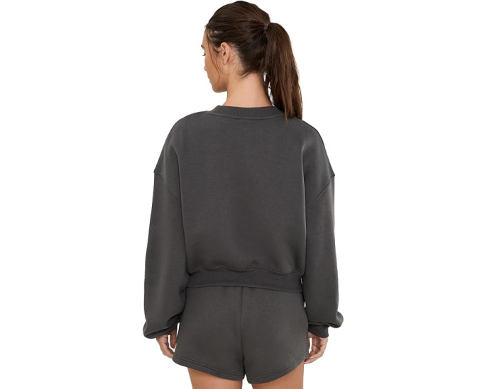 Флисовая кофта Trackside Fleece Crew New Balance черный оверсайз