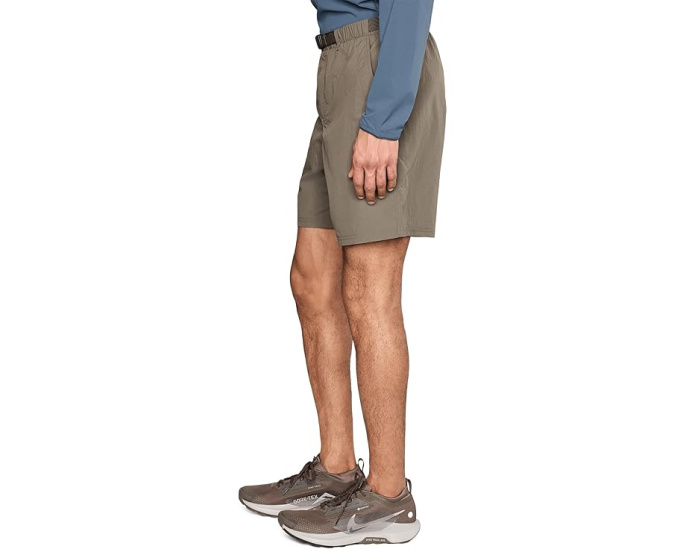 Шорты Mountain Hardwear Stryder с защитой UPF 50+ и водоотталкивающей пропиткой