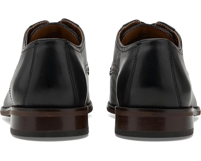 Туфли Johnston & Murphy Burke Plain Toe с круглым носком