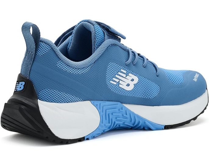 Кроссовки New Balance Fcy с липучкой для малышей