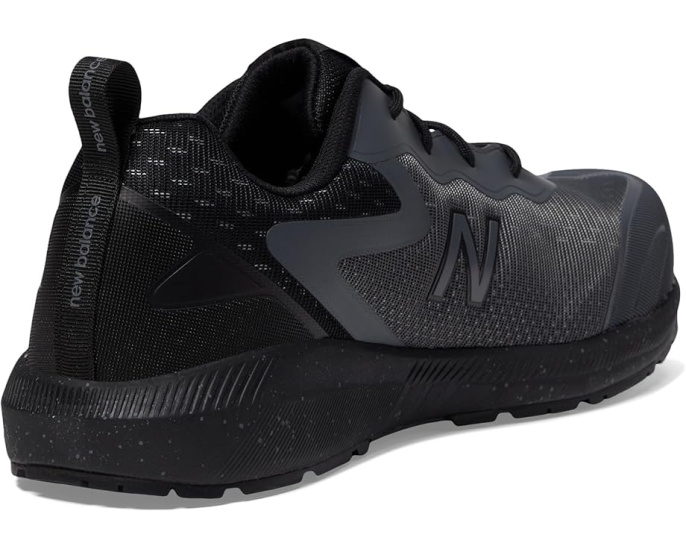 Кроссовки New Balance Logic с композитным мыском и антистатическими свойствами