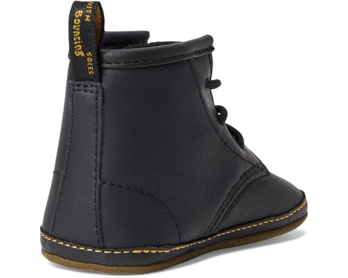 Детские ботинки 1460 Crib на шнуровке от Dr. Martens Kid's Collection