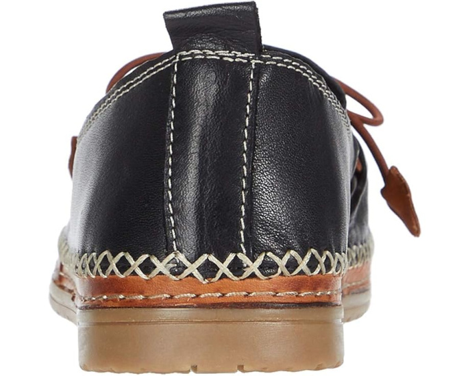 Лоферы Spring Step Berna из кожи с круглым носком и декоративной строчкой