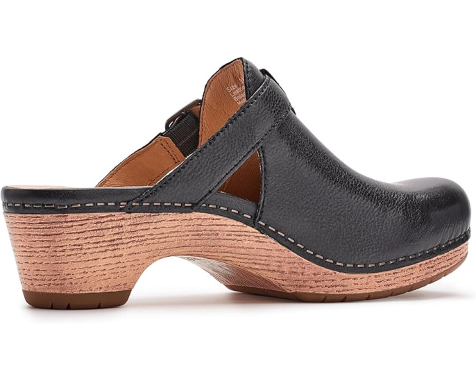 Клоги Dansko Leandra с кожаным верхом и энергопоглощающей подошвой