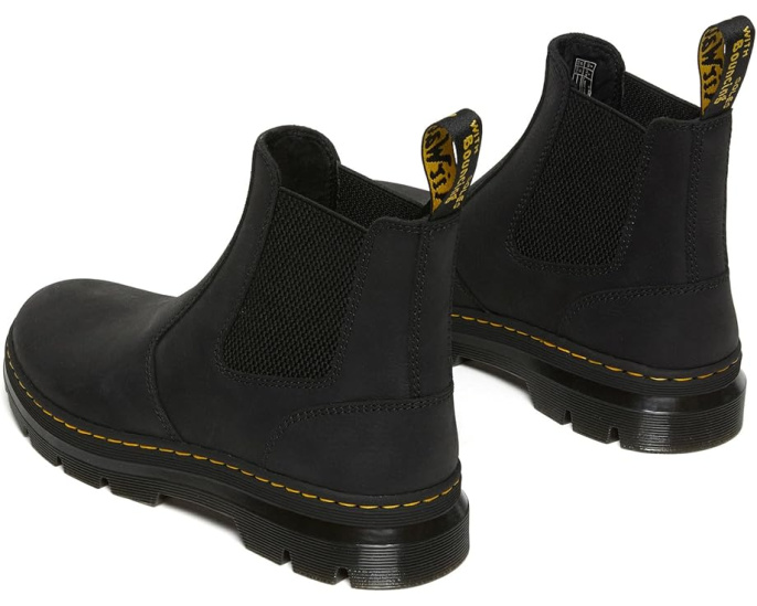 Челси Dr. Martens Embury с прочной кожей и выраженным протектором