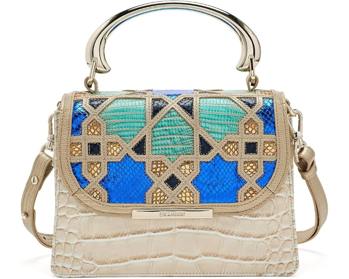 Сумка Brahmin Small Hallie с расширяющимися боками и пятью карманами