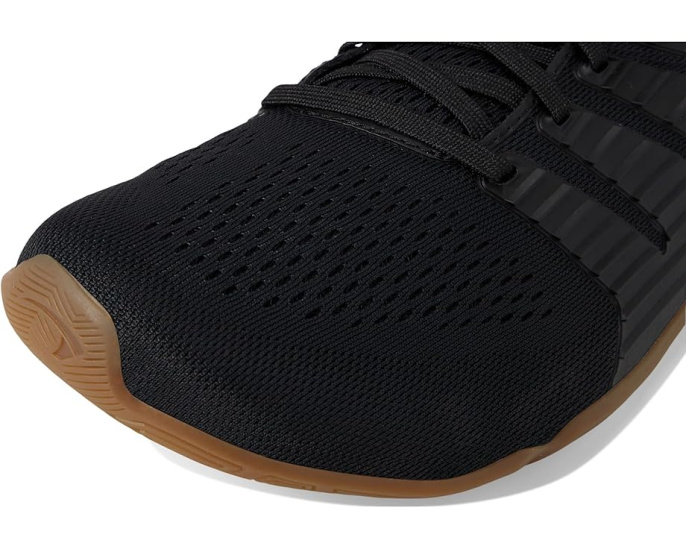 Кроссовки INOV8 Bare-XF V2 женские с широким мыском для фитнеса