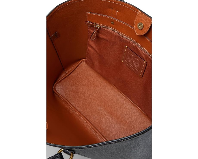 Сумка-тоут COACH Legacy из премиальной кожи на кнопке