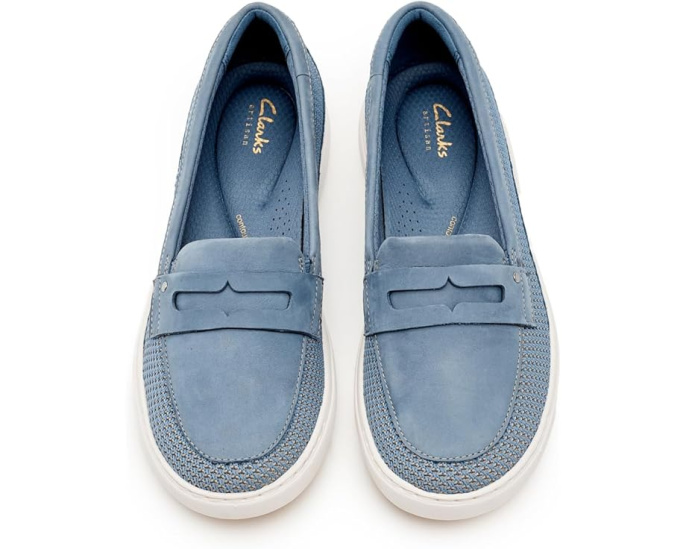 Лоферы Clarks Nalle Glide из нубука с поддержкой стельки Contour Cushion