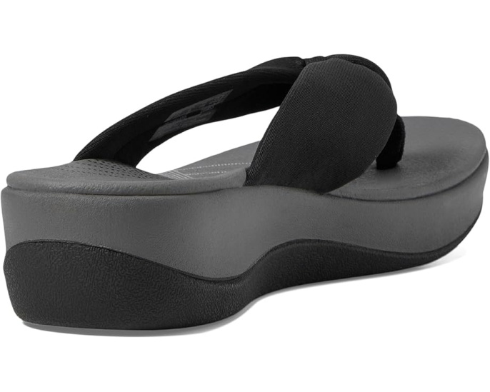 Сланцы Clarks Arla Glison с технологией Cloudsteppers и стелькой Cushion Plus
