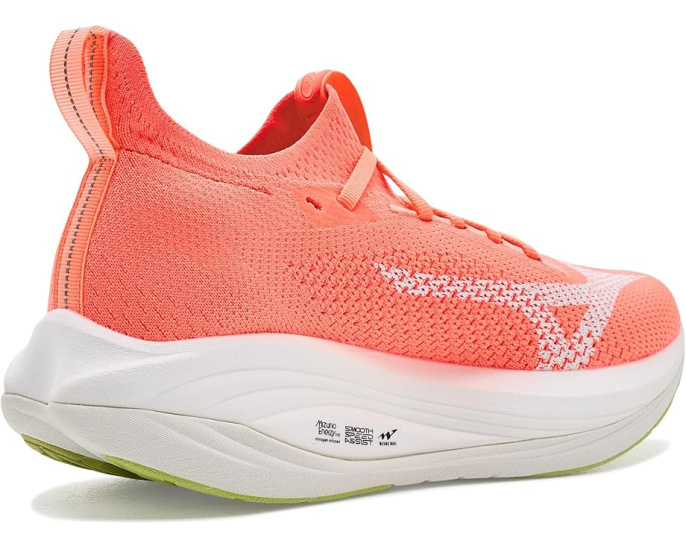 Mizuno Neo Vista 3 кроссовки для бега с амортизацией
