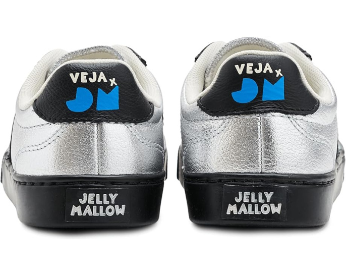 Детские кроссовки VEJA Kids Small Volley из органической кожи