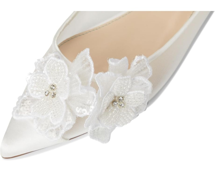Туфли Gray Blue by Betsey Johnson с цветочным декором