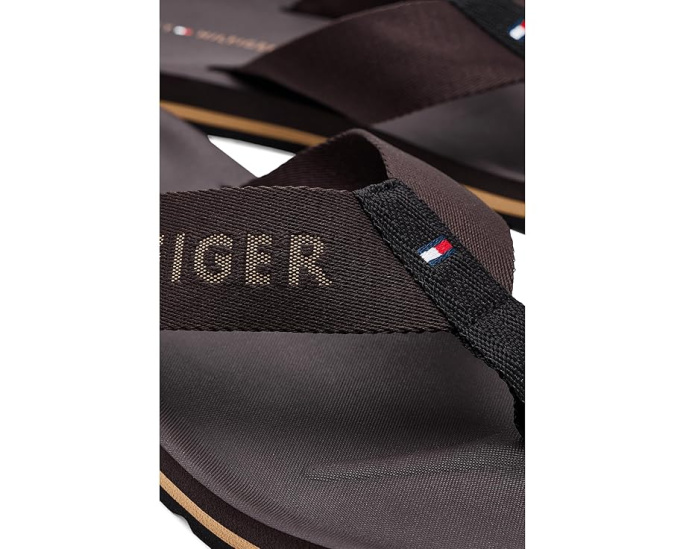 Шлепанцы Tommy Hilfiger Oaan с толстым ремешком и подошвой EVA