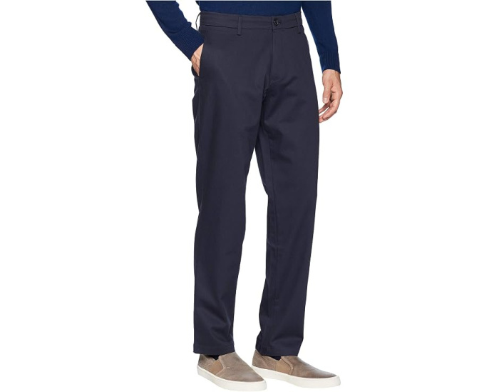 Брюки Athletic Fit Signature Khaki Lux Cotton Stretch от Dockers без складок