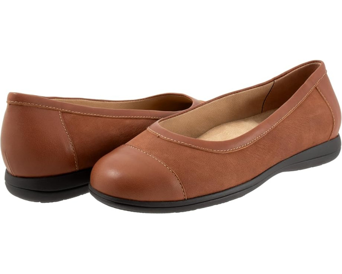 Балетки Trotters Delmara с круглым носком и съемной стелькой