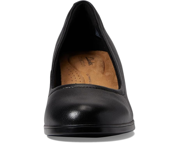 Туфли-лодочки Clarks Emily2 Ruby с миндалевидным носком и устойчивым каблуком