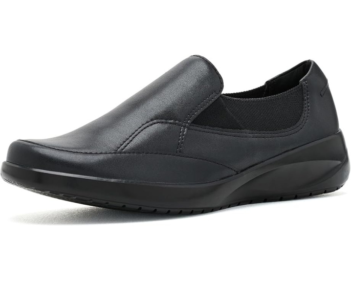 Балетки Clarks Kaetlyn Mae с эластичными вставками