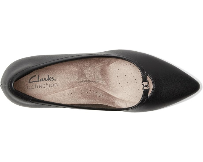 Туфли-лодочки Clarks Kataleyna West с острым носом и пеной Ultimate Comfort