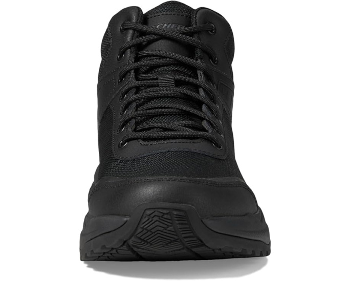 Рабочие кроссовки Skechers Street Treader с противоскользящей подошвой Goodyear