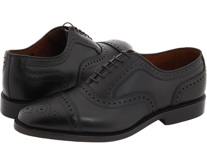 Оксфорды Allen Edmonds Strand с перфорацией и отделкой патina
