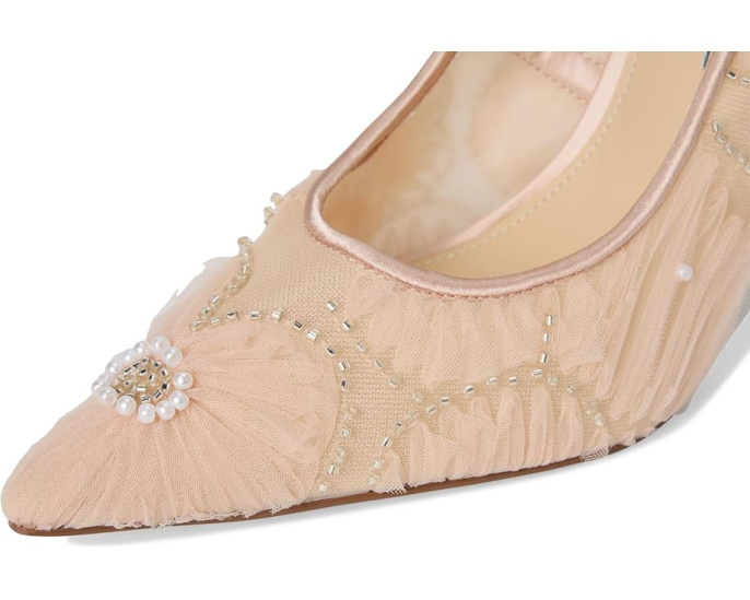 Туфли Roxie от Blue by Betsey Johnson с сетчатым верхом и бисерным цветочным декором