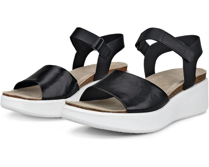 Босоножки ECCO Flowt Wedge Cork на пробковом каблуке с регулируемой лямкой