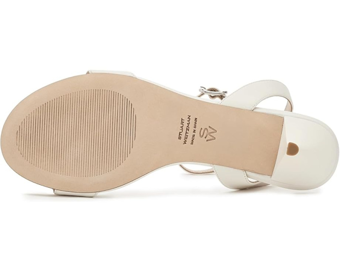 Босоножки Kellie Sandals 50 Stuart Weitzman на каблуке 5 см кремового цвета