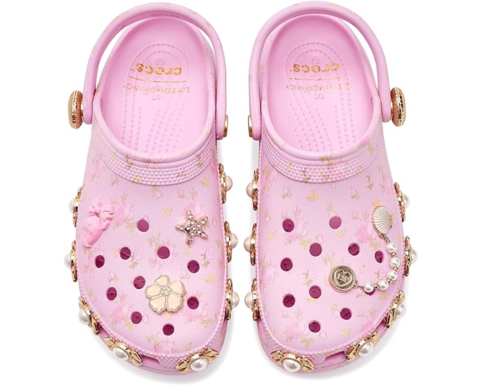 Классические платформенные клоги LoveShackFancy от Crocs с цветочным принтом