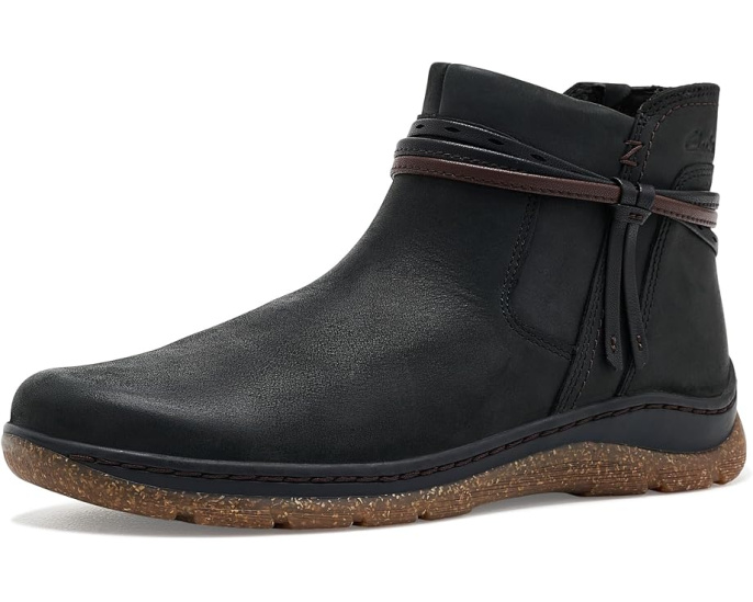 Ботинки Clarks Orlene Roam на каблуке из мягкой кожи