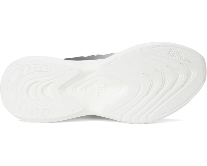 Кроссовки Podium с технологией FutureFoam от Athletic Propulsion Labs