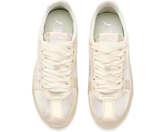 Кроссовки Puma ST Track Shoes с перламутровым блеском