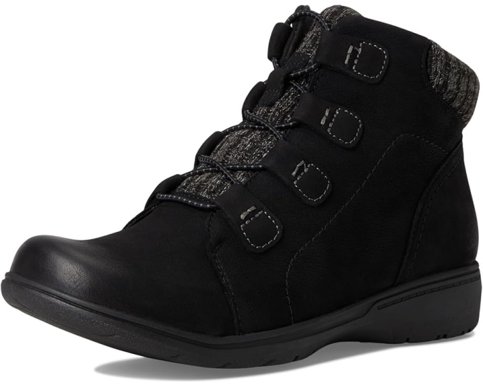 Высокие ботинки Clarks Carleigh Jade из нубука с удобной стелькой
