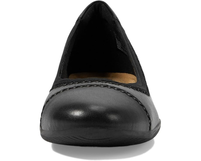 Балетки Sara Bay от Clarks с кожаным верхом