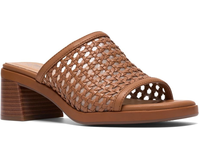 Сандалии Clarks Jaylan с плетеным верхом и устойчивым каблуком
