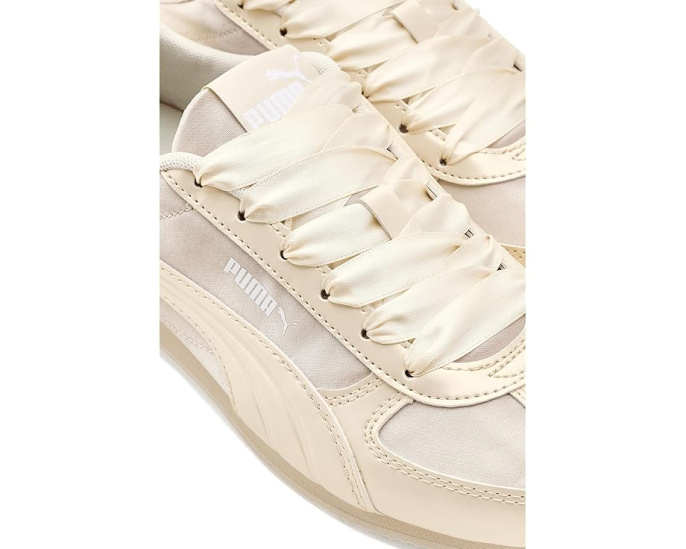 Кроссовки Puma ST Track Shoes с перламутровым блеском