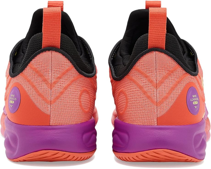 Кроссовки Mizuno Wave Luminous Elite для начинающих волейболистов