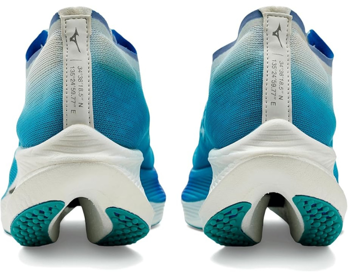 Кроссовки Mizuno Wave Rebellion Pro 2 для бега с амортизацией