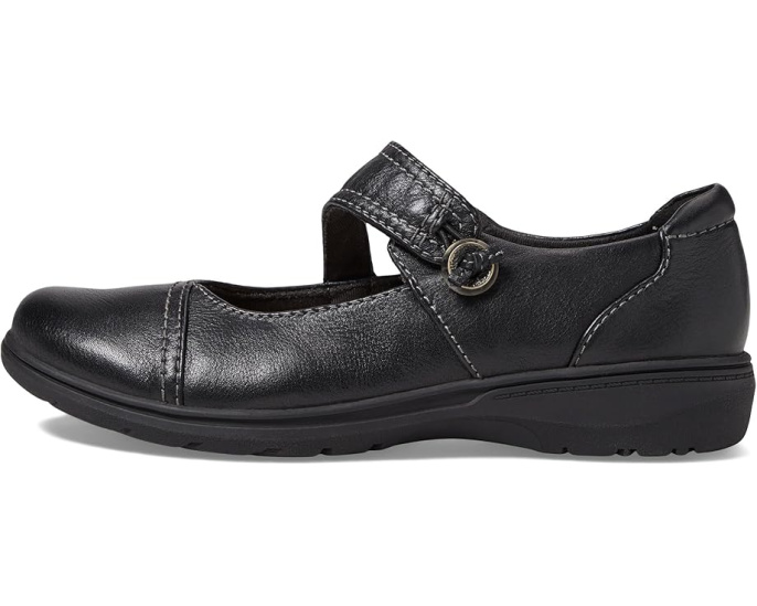 Лодочки Clarks Carleigh Jane с глянцевым верхом и эластичным ремешком