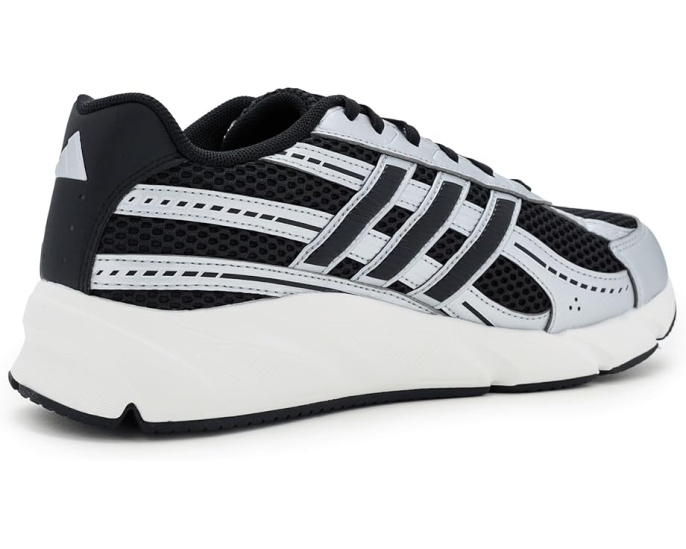 Кроссовки adidas Technochaos 2000 в стиле ранних 2000-х