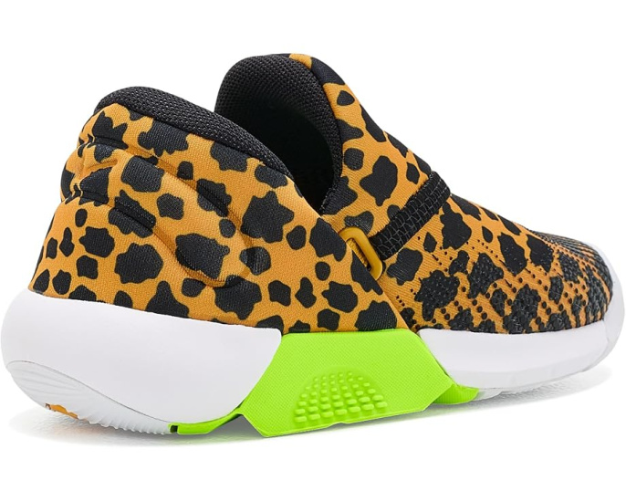 Кроссовки Nike Swoosh Go с анималистичным принтом