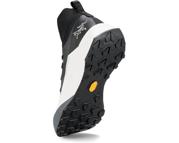 Легкие треккинговые ботинки Arc'teryx Vertex Speed с нейлоновым верхом
