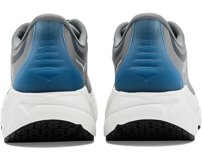 Противоскользящие кроссовки Hoka Arahi Slip Resistant с водозащитным покрытием