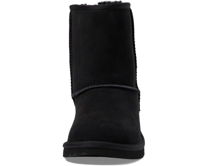 Угги UGG Kids Classic II для детей из овчины с подошвой Treadlite