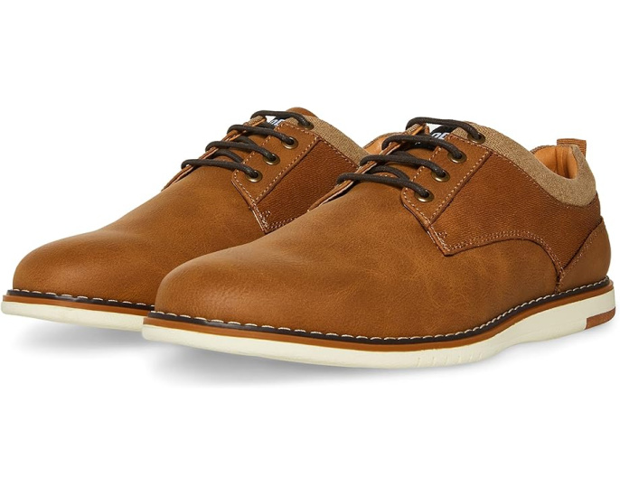 Кроссовки Steve Madden Landen с металлическими люверсами и стелькой для комфорта