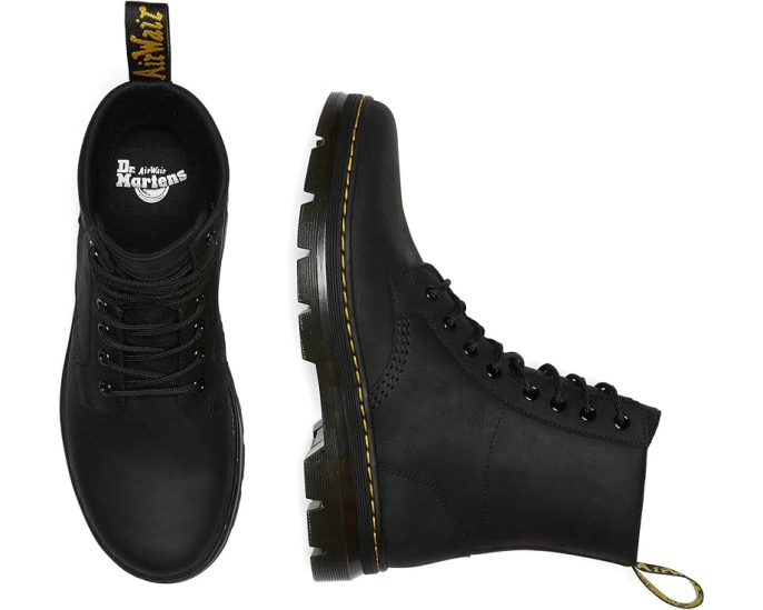 Ботинки Dr. Martens Combs Leather с прочной конструкцией и классической шнуровкой