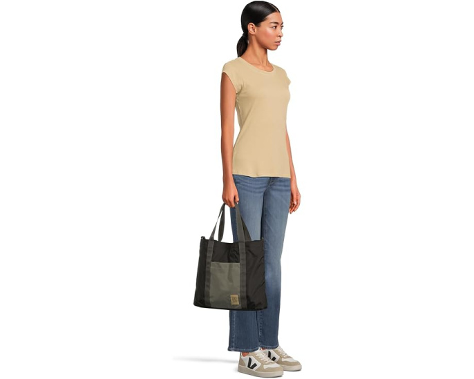 Сумка-тоут Mountain Essential Tote из переработанного нейлона Topo Designs